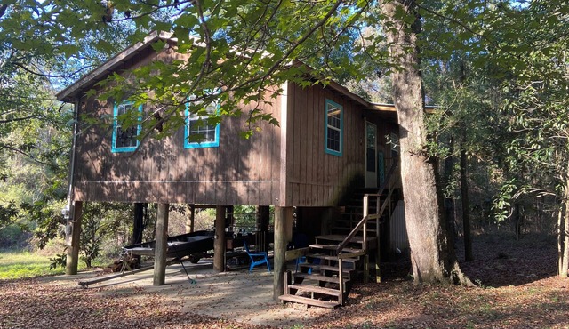 Take it easy at this unique and tranquil getaway!