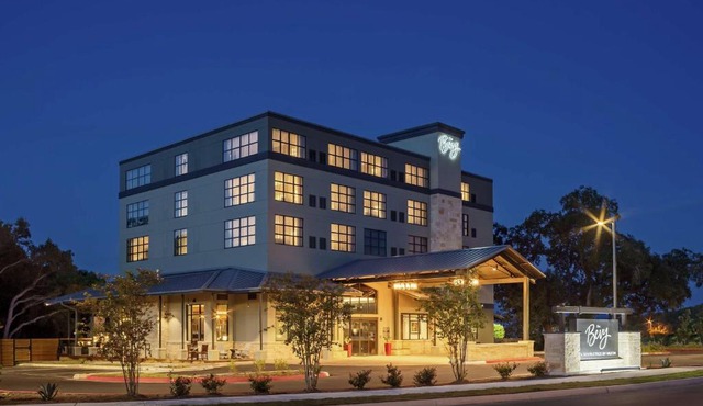 The Bevy Hotel Boerne, A Doubletree By Hilton