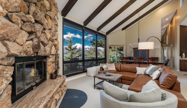 The Cedars Luxury Home At Windcliff Home