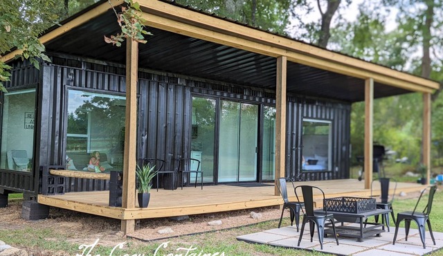 The Cozy Container, Country Living, Modern Design