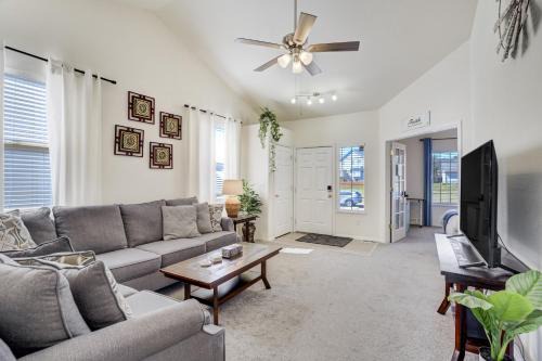 The Cozy Oak - 5BR Family Home