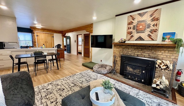 The HouseWolf Hideaway ~ A Pup-Friendly, Mountain Cabin!