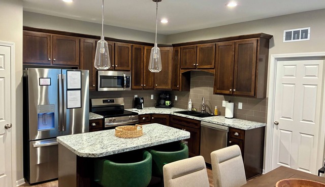 The is no place like home…. Except here! Magical 3 bedroom family friendly home