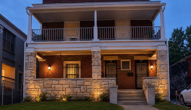 The Porchlight KC, Historic Northeast Retreat
