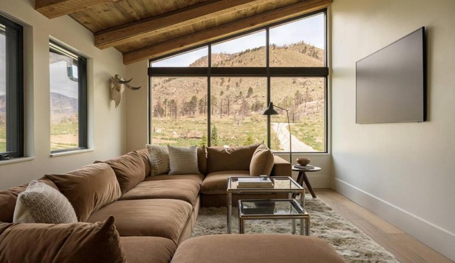 The Poudre River Ranch I Luxury Retreat