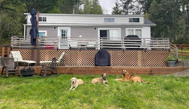 The Quail Ridge. Private Tiny Home with amazing views. Highly rated & low fees.
