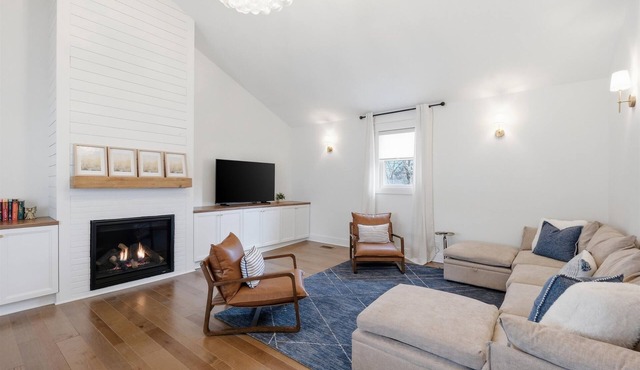 The Regency-Merriam 3BR Home with Game Room & Deck