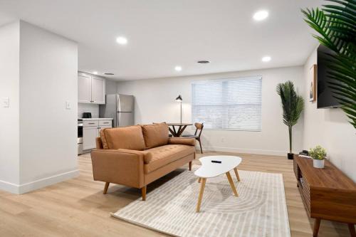 The Silo 6 - 1BD Modern Abode