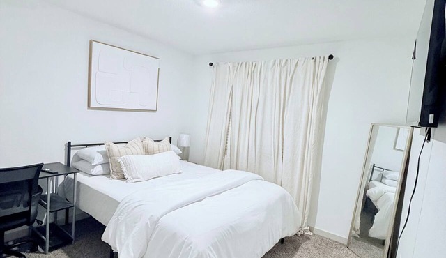 Tranquil 1-bedroom Room