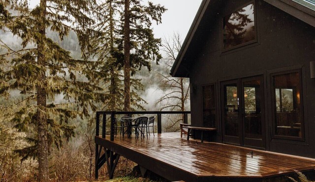 Tranquility View - Off Grid Cabin & Sauna