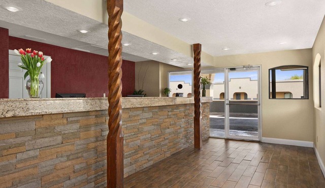 Travelodge by Wyndham Clovis