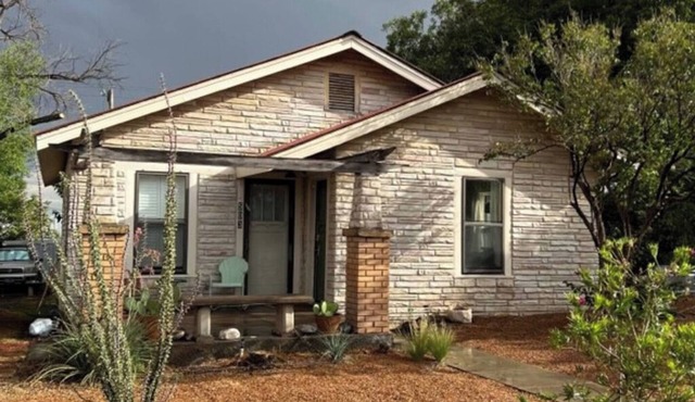 Tumble West Marfa - Charming & Comfortable 2-Bed, 2-Bath