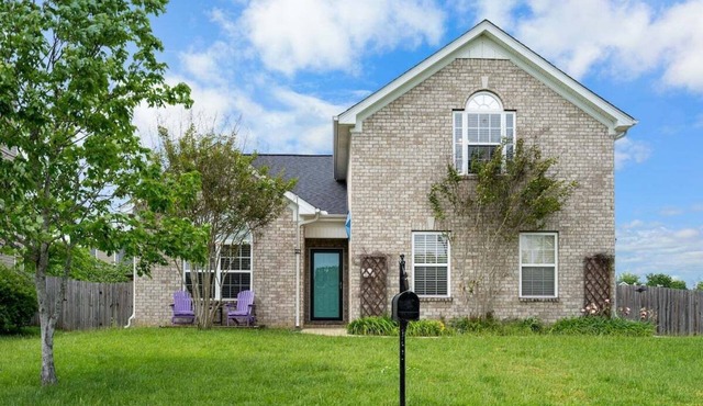 Twin Feather Run 6004-TN Retreat-Sleeps 8