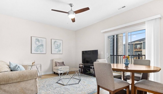 Unit 202 at Summershade
