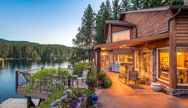 Unwind at Riverfront Estate in Post Falls