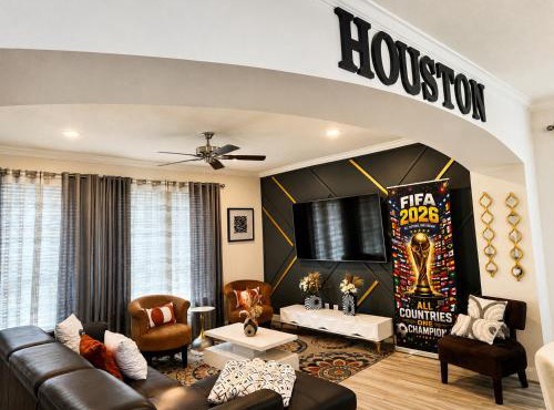 Upscale Gateway, 10 min to NRG Stadium,Med Ct,HDT,