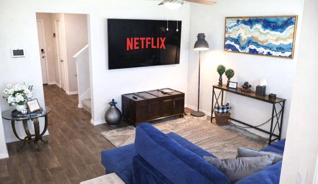 Vacation Goooooals! @ Big Blue 3BR + Game Room