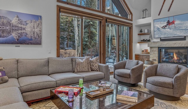 Walk to Arrow Bahn Express | Icegrass Chalet