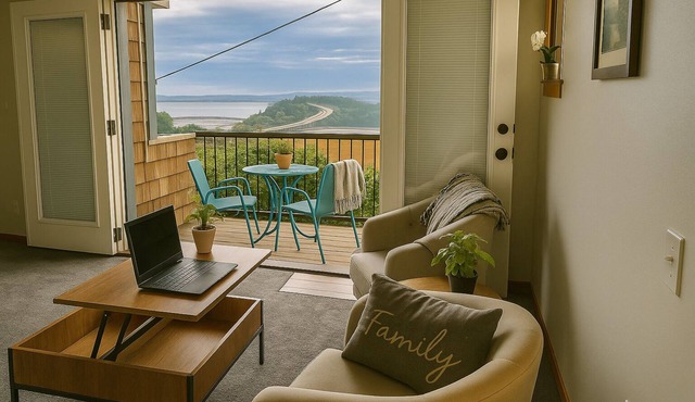West Queen Anne Townhome
