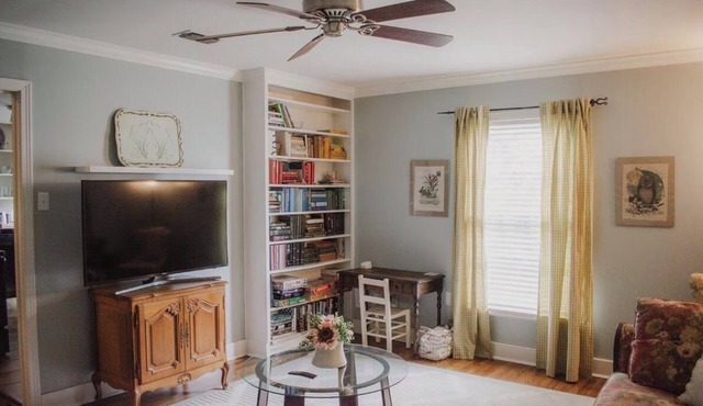 Work Trip & Family Friendly - 3BR House in Historic Sayles. Long Term Stays