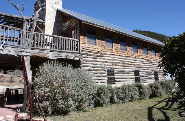 7 Canyons Ranch Lodge Suite 4 Home