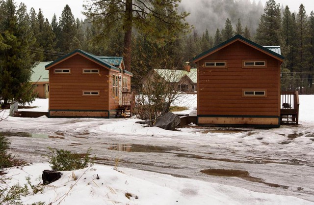 Leavenworth Camping Resort Cottage 