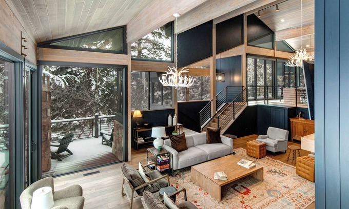 Deer Valley House | Modern Estate by InvitedHome | Deer Valley, Game Room, Walk to Ski, Hot Tub