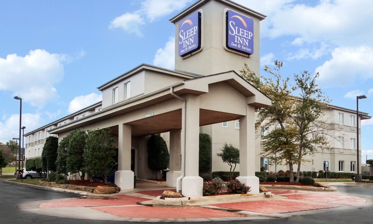 Edmond Hotel | Sleep Inn & Suites Edmond Near University