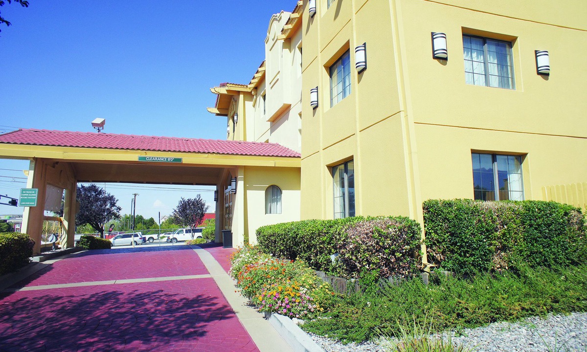 Albuquerque Hotel | La Quinta Inn by Wyndham Albuquerque Airport