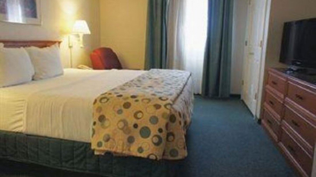 Photo of Bedroom in Northeast Heights