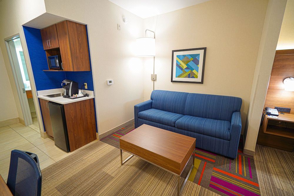 Photo of Livingroom in Ontario