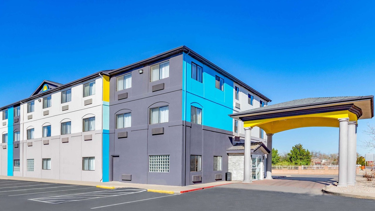 Photo of Buildings in Bernalillo