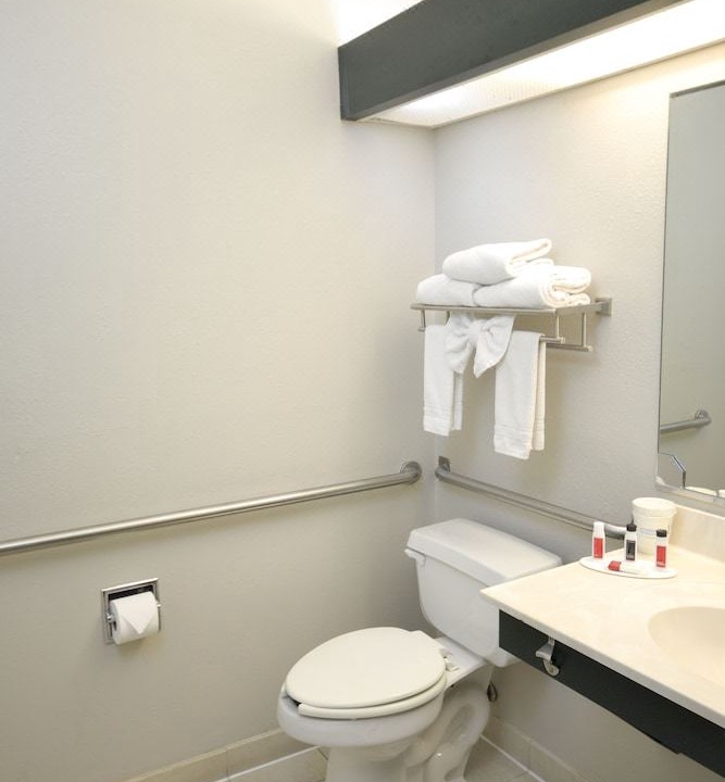 Photo of Bathroom in Victory Hills