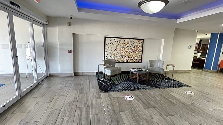 Photo of Livingroom in Decatur