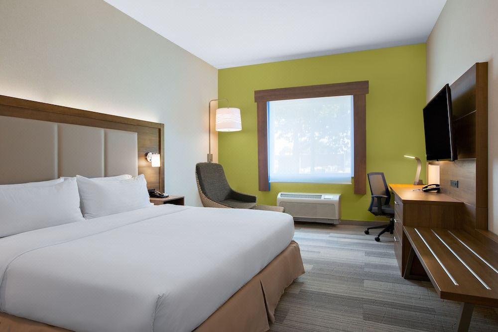 Photo of Bedroom in Ontario