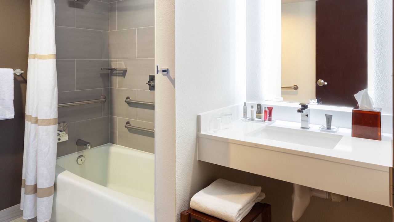 Photo of Bathroom in Uptown