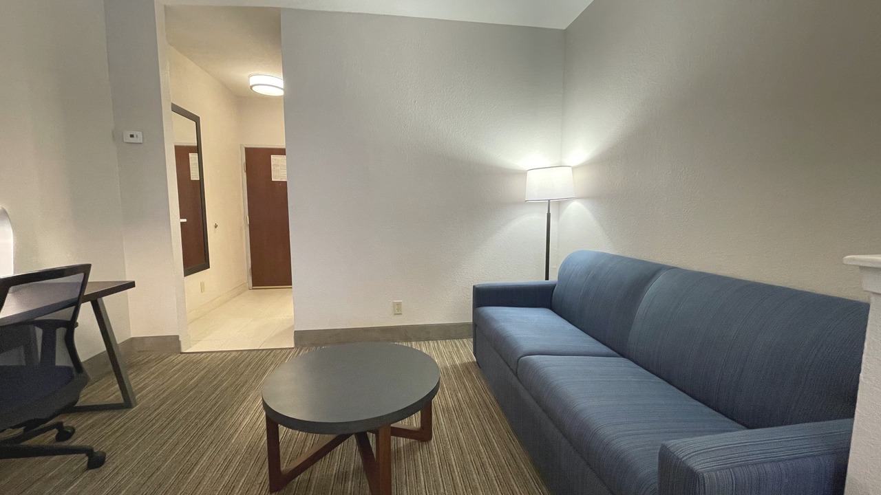 Photo of Livingroom in Decatur