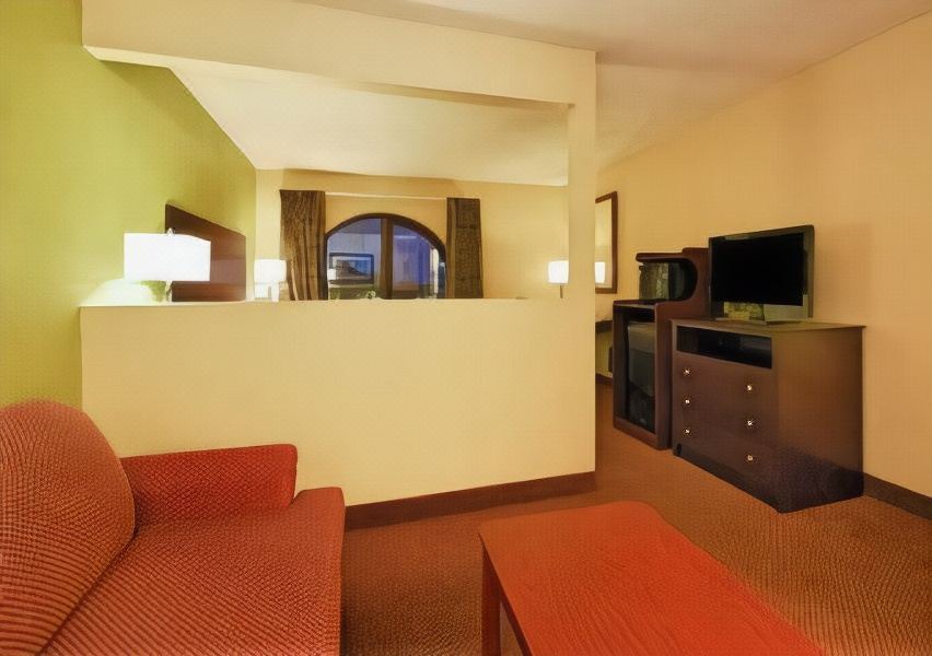 Photo of Livingroom in Childress