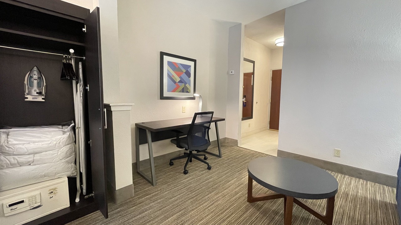Photo of Livingroom in Decatur