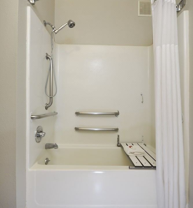 Photo of Bathroom in Victory Hills