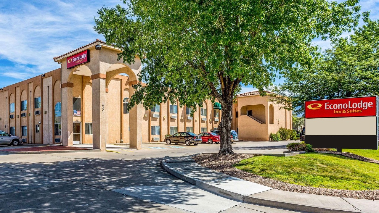 Photo of Buildings in Princess Jeanne