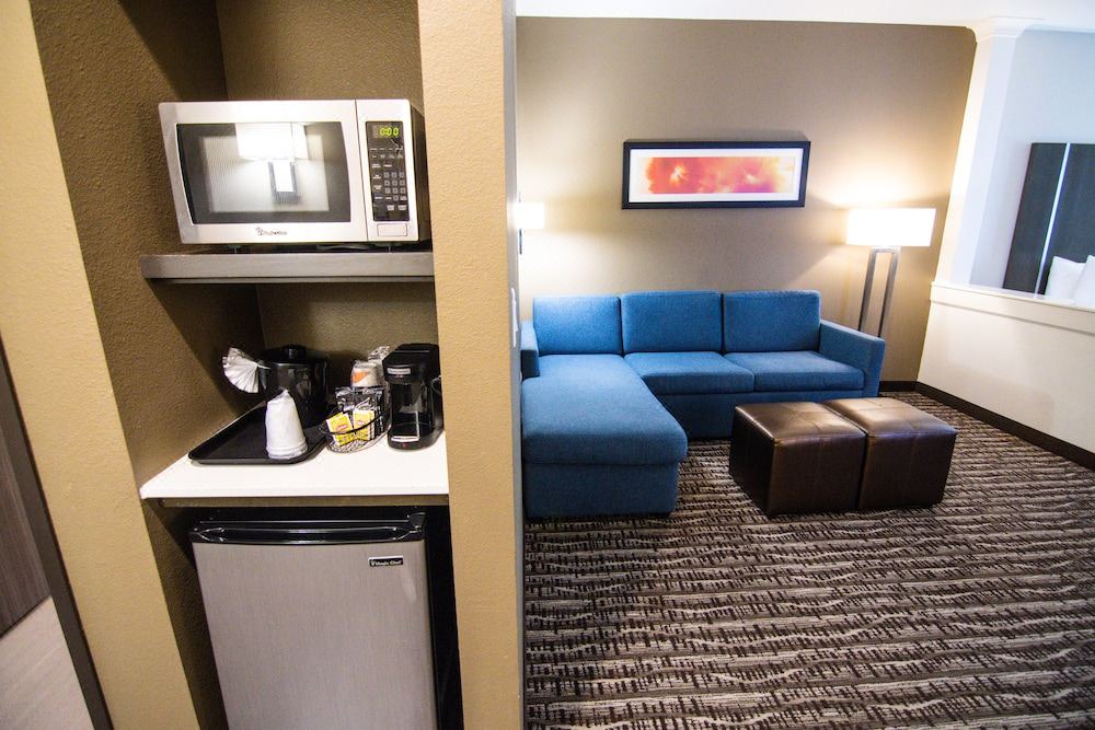 Photo of Livingroom in Barker