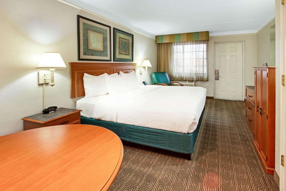 Photo of Bedroom in Albuquerque