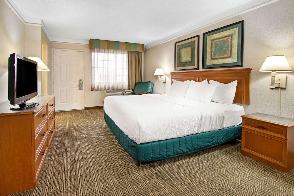 Photo of Bedroom in Albuquerque