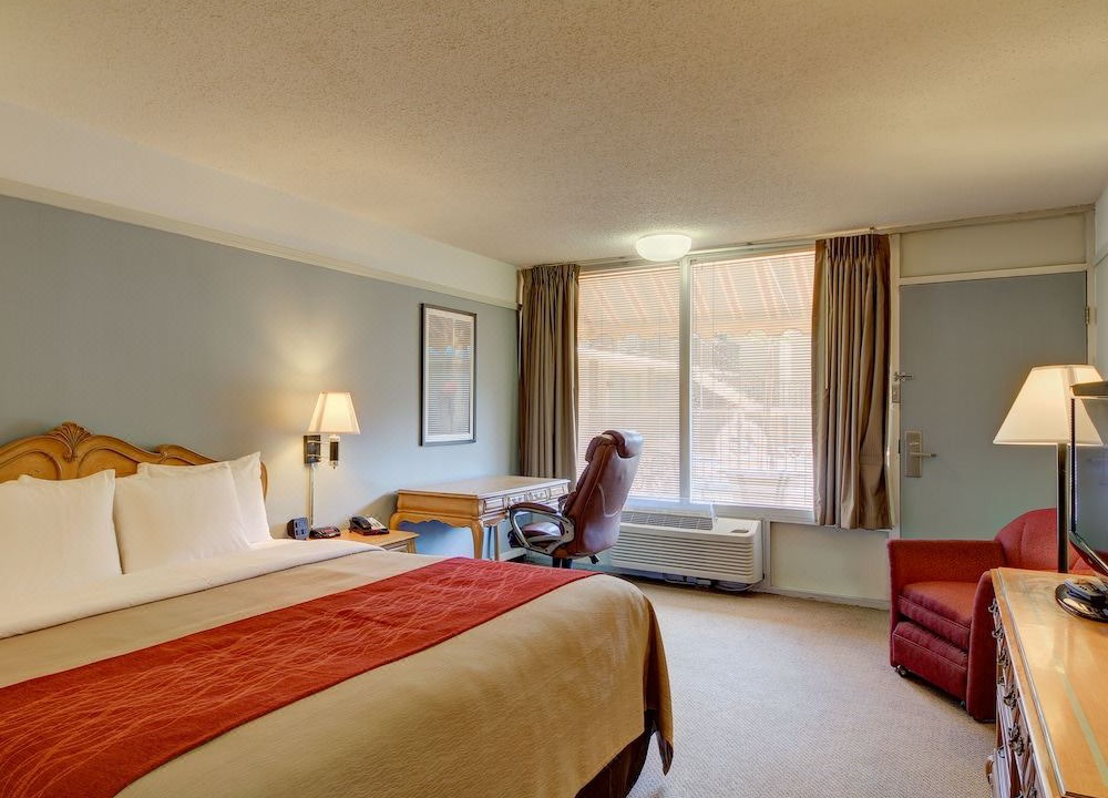 Photo of Bedroom in Enid