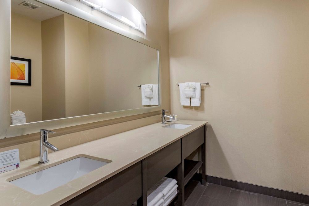 Photo of Bathroom in Barker