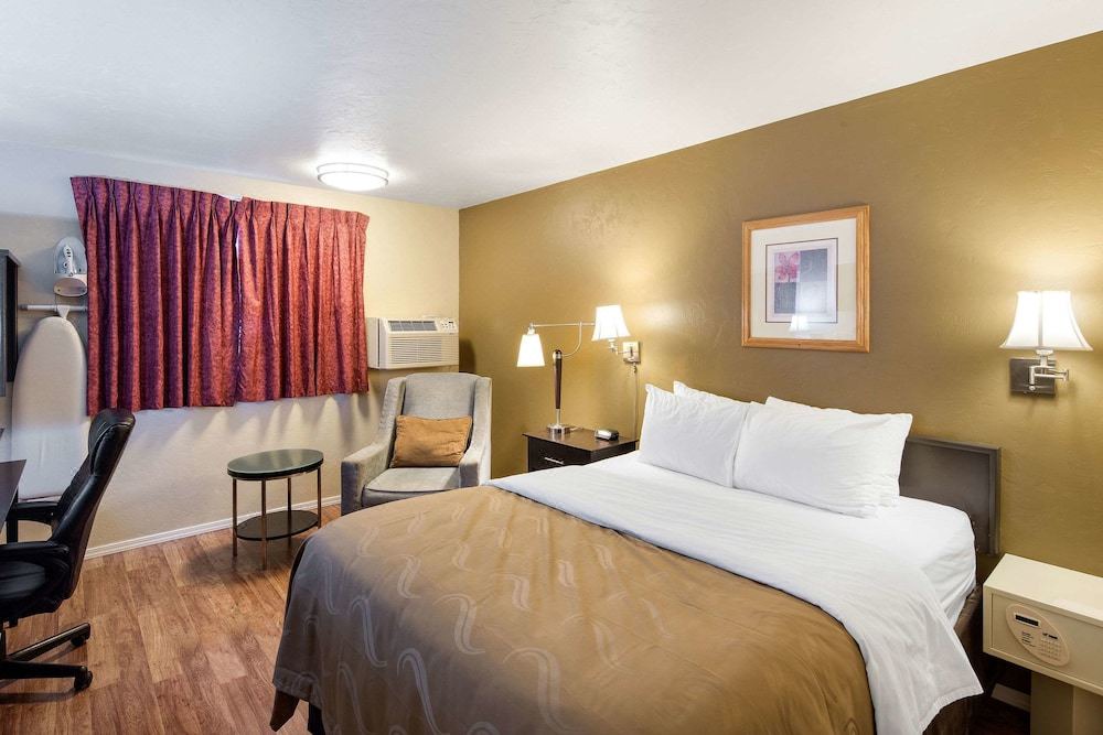 Photo of Bedroom in Moses Lake