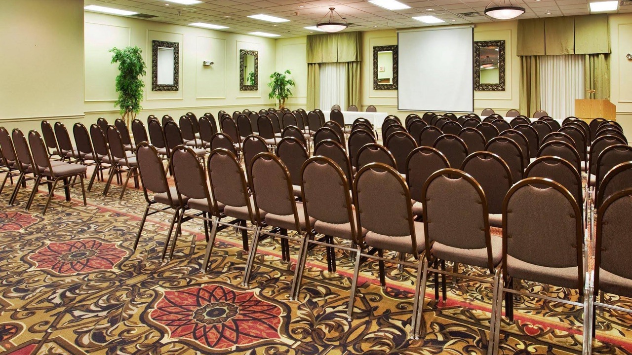 Photo of Others in Beatrice