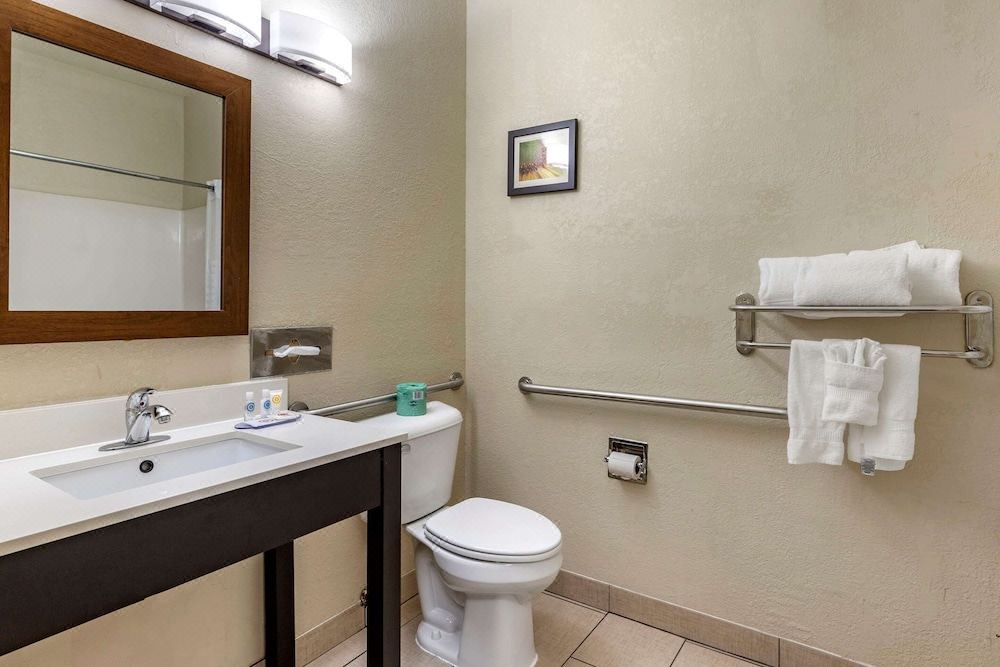Photo of Bathroom in South Oklahoma City