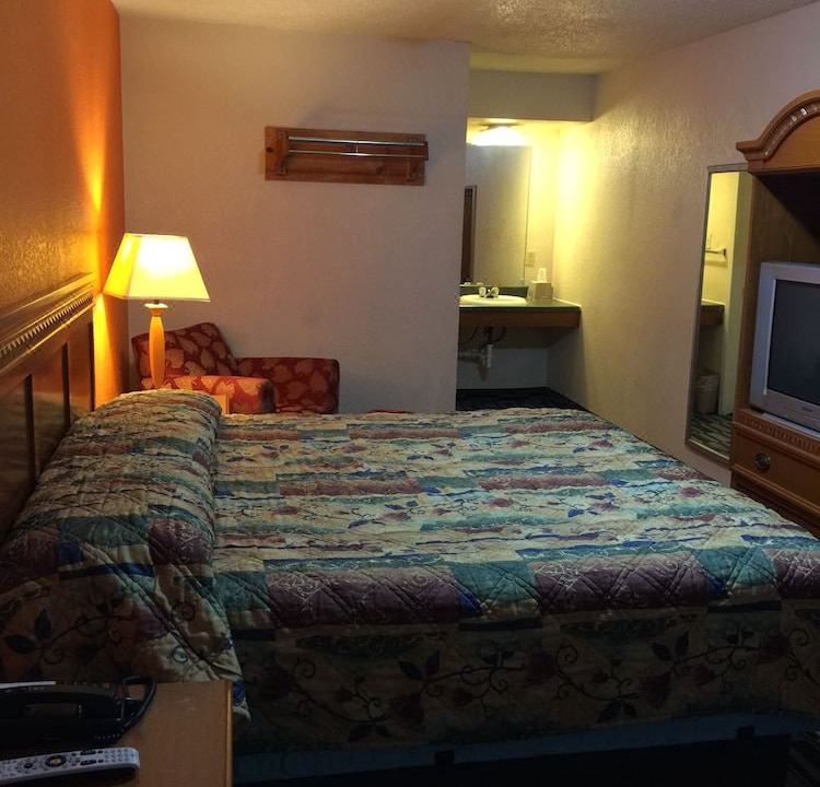 Photo of Bedroom in Eufaula